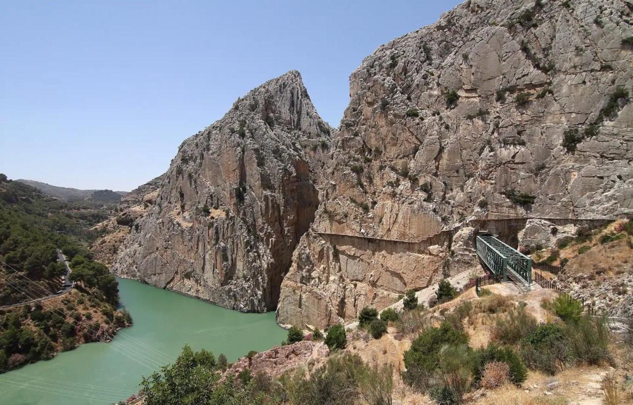 Apartamento Valle De Abdalajis مالقة المظهر الخارجي الصورة